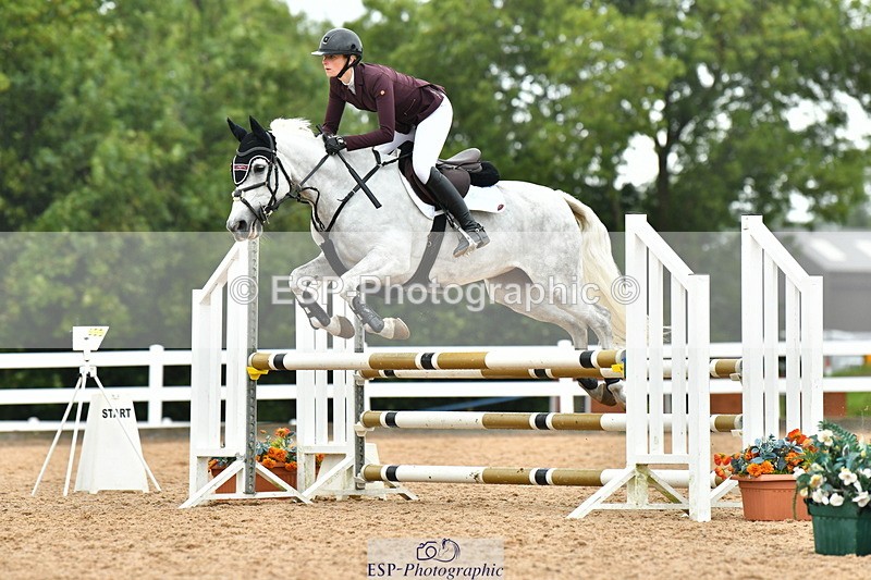 230730A-100739-08454 - Cls 31 British Novice & 90cm Open