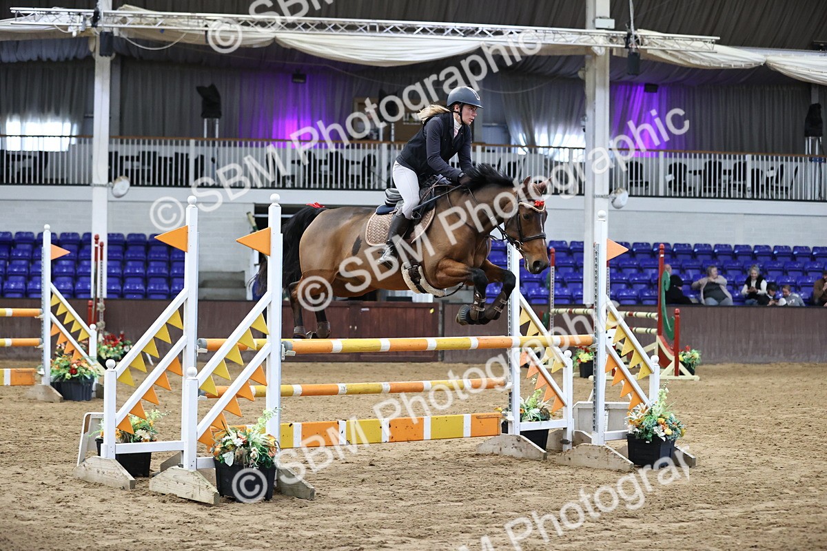 SBM_001549 - Class 4 - Senior Newcomers - 1.10m Open