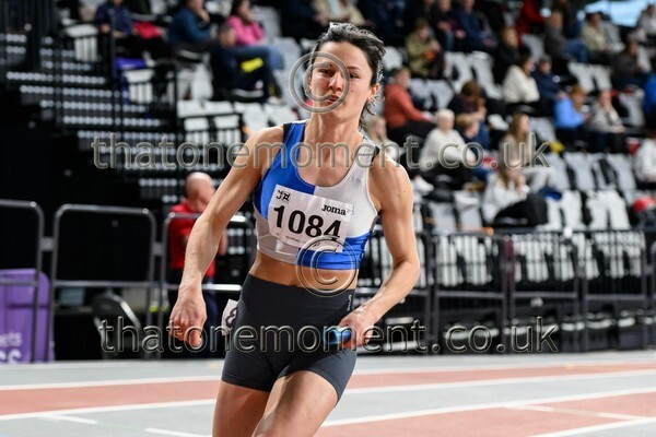 CombiMast25-914506 - Track Female Set One