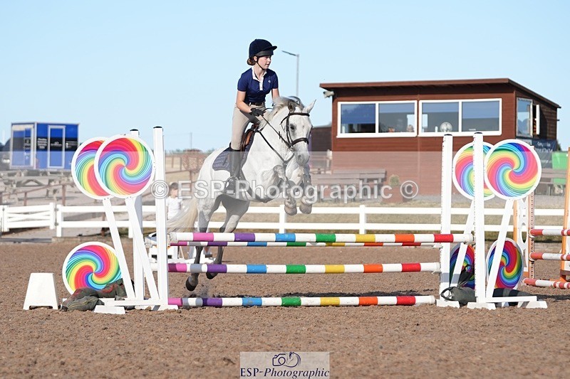 260811-180450-00318 - Cls 7 and 8 Club and Schools 80cm