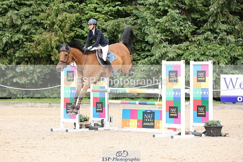 240711-161114-29349 - Cls 124 Foxhunter