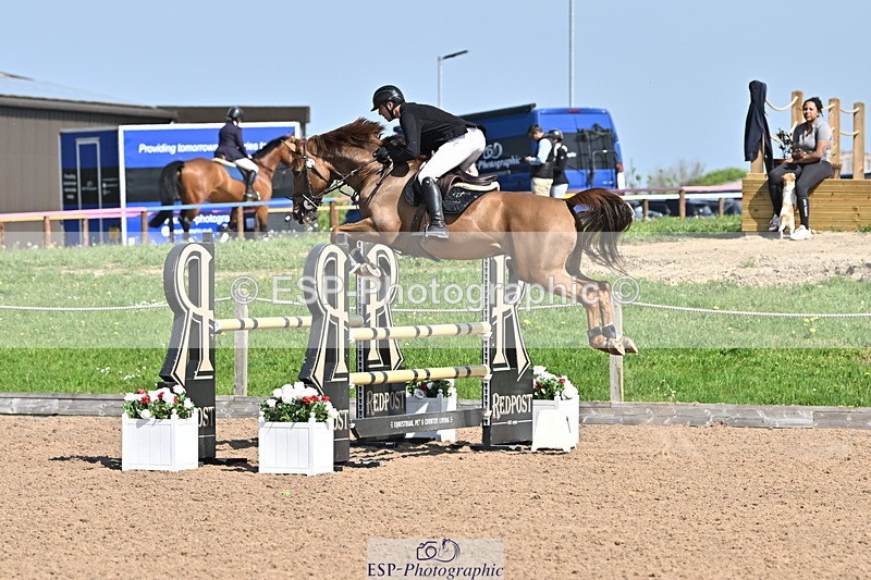 240509A-104052-00949 - Cls 8 Foxhunter