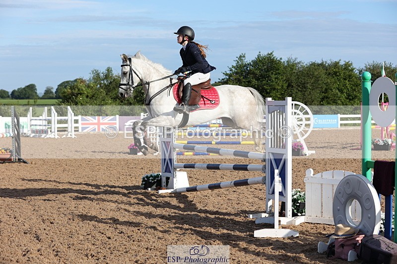 240629A-073730-02145 - Cls 16 British Novice and 80cm Open