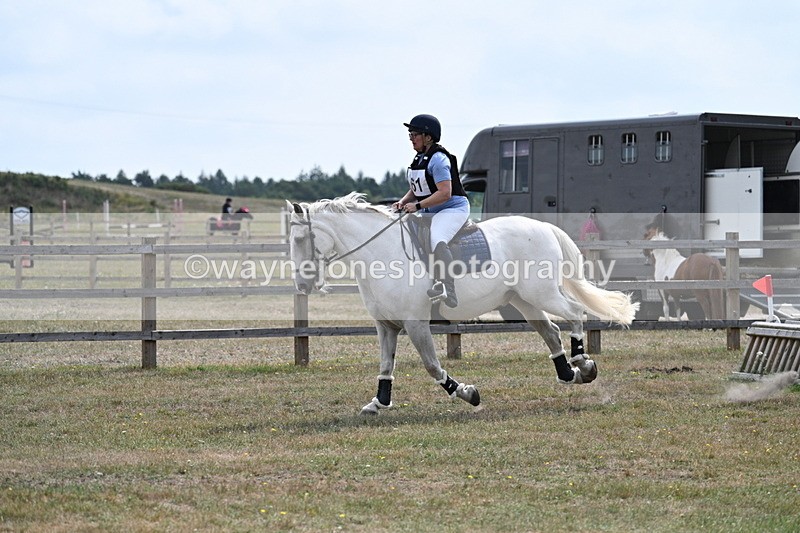 WJ7_1461 - XC Time 11:41 to 11:54