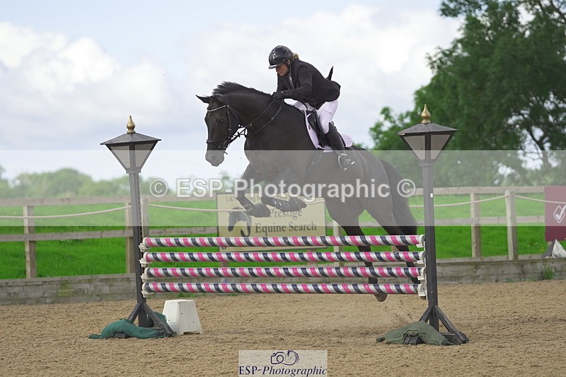 230806A-093104-00775 - Cls 12 Snr 1.05m