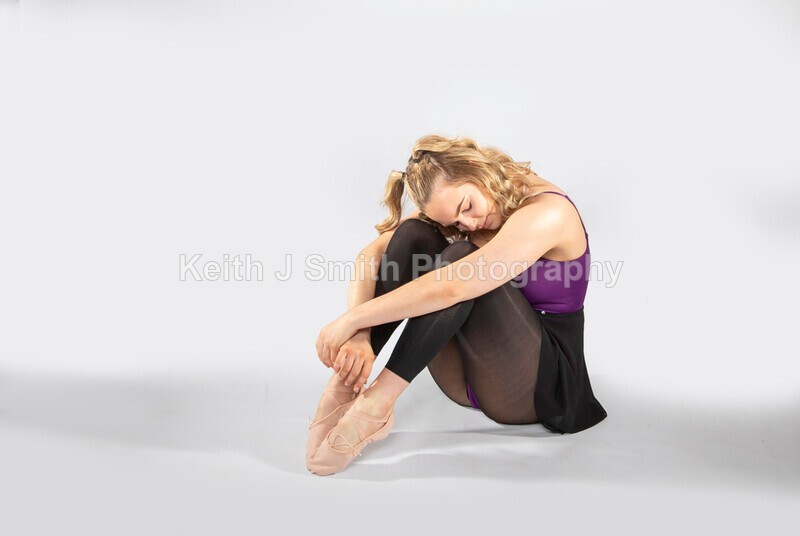 2KJS3707 - Dance by Bethany