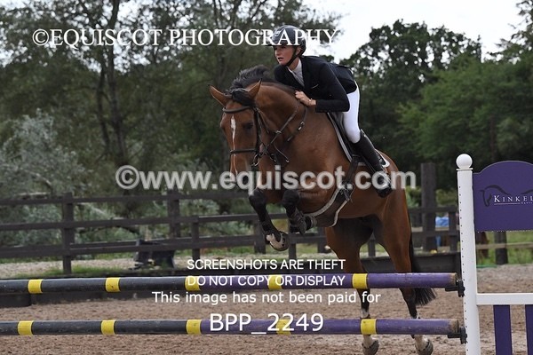 BPP_2249 - CLASS 4  FRI Senior Newcomers/ 1.10m Open