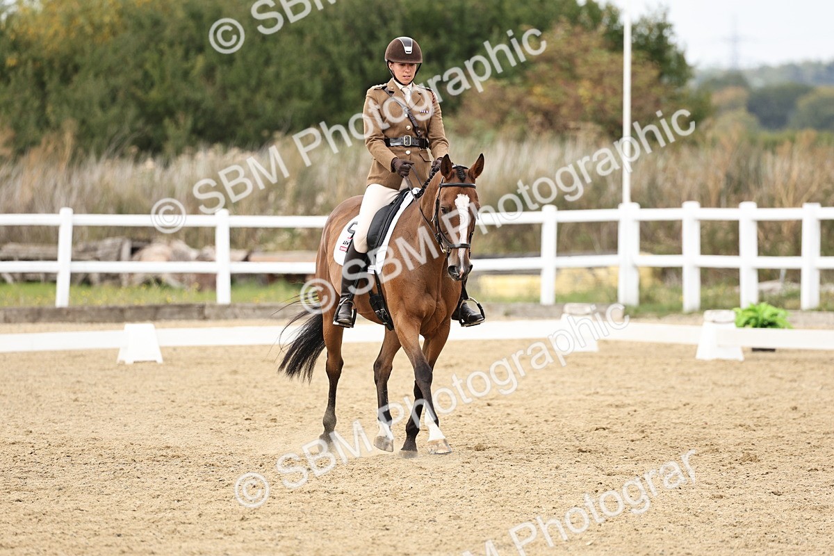SBM_013229 - Class 3 - Novice 4 - 11.43-12.25