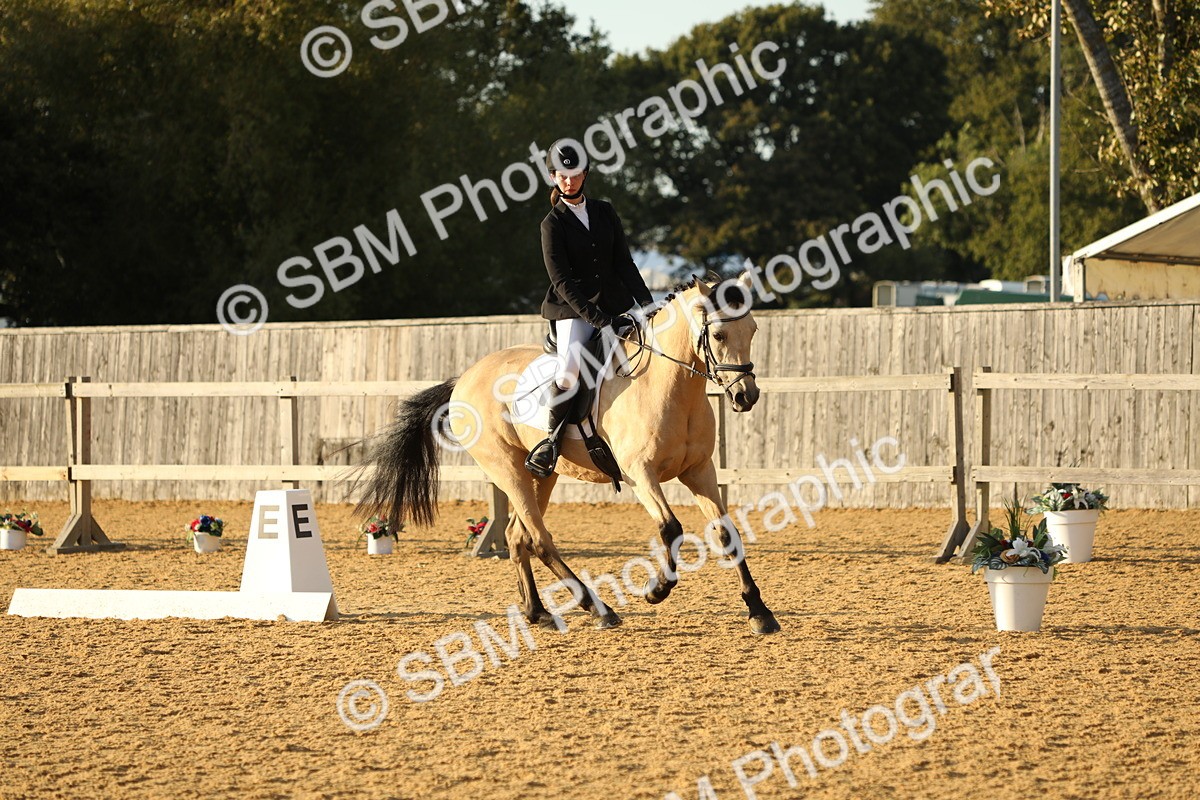 SBM_55211 - D25 - Junior Championships - Novice 24-Elementary 42