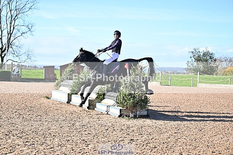 251102-103351-00216 - 70cm