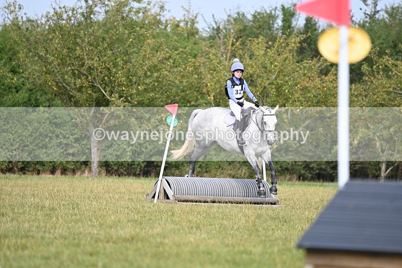 WJ6_1822 - 60cm XC Time 13:22 to 13:53