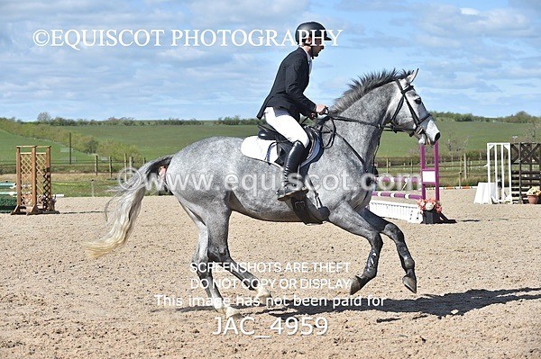 JAC_4959 - CLASS 13 SAT Senior BritiNovice/ 90cm Open