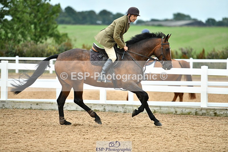 230730A-145341-10488 - Cls 35 1.05m Amateur Quali