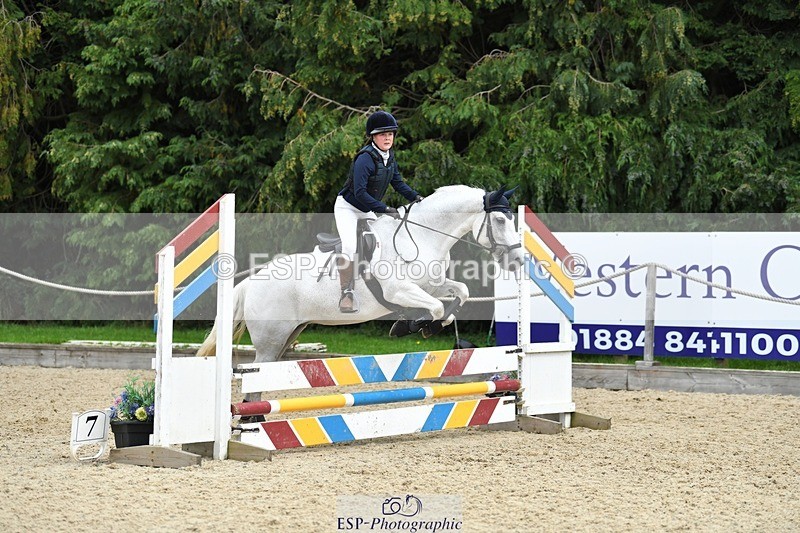 230820-124944-00704 - 70cm - Round 2