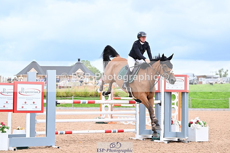 240726A-133348-01452 - Cls 3 Snr Foxhunter