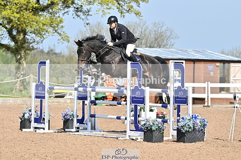 240509A-095629-00722 - Cls 8 Foxhunter