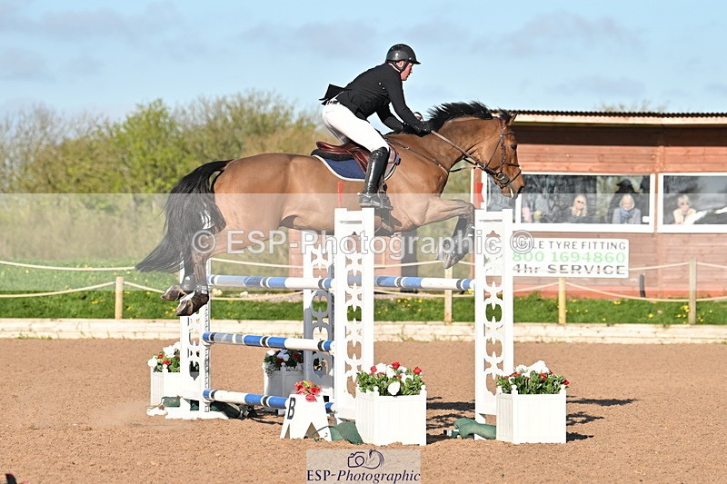 240418A-083824-01597 - Cls 21 1 Star Gold Tour 1.30m