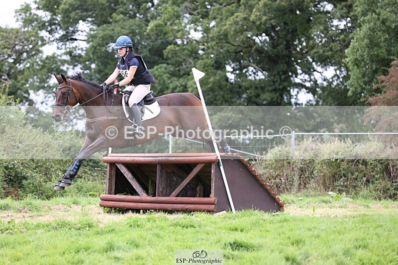 230820X-145543-4551 - BE100 XC 14.00 to 15.00 End