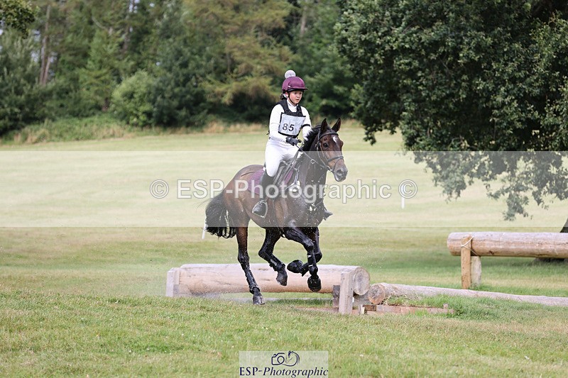 240825X-145212-35126 - 80cm XC 14.30 to 15.30