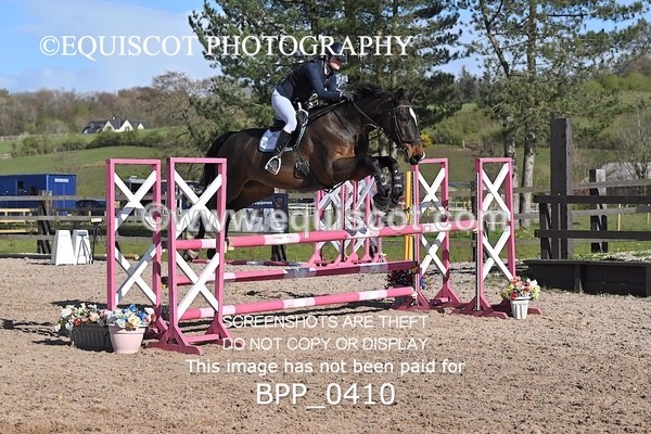 BPP_0410 - CLASS 22 SUN Senior Newcomers/ 1.10m Open