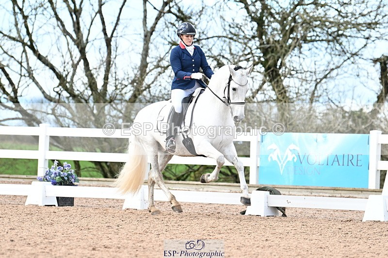 240218A-150621-08318 - 210-Charlotte.Dicker-Amaranto.D.Centurion