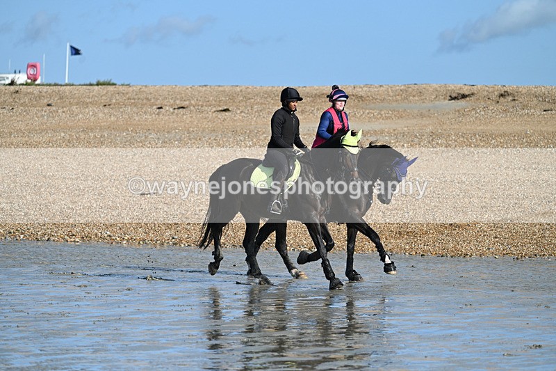 WJ7_3732 - Leigh Kelly & Jade Bennett 25-08-24