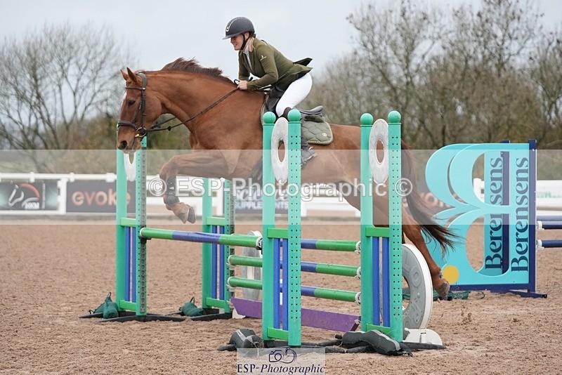 251109-085415-03104 - Cls 15 British Novice and 90cm Open