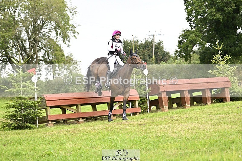 240831A-130922-02511 - 066-Catherine.Van.Randwyck-BALLYLENNON.SAMBUCA