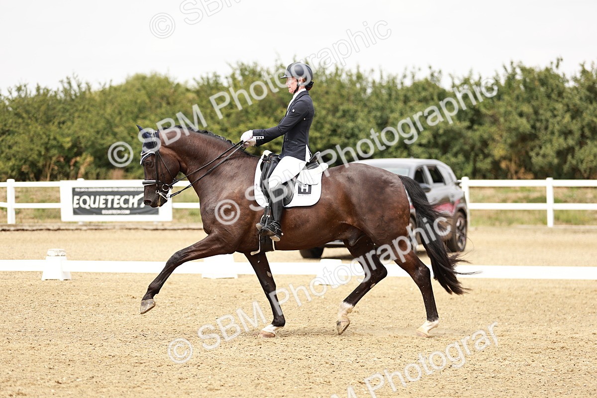SBM_003759 - Class 7 - Advanced Medium 6 Gold - 13.16-14.36