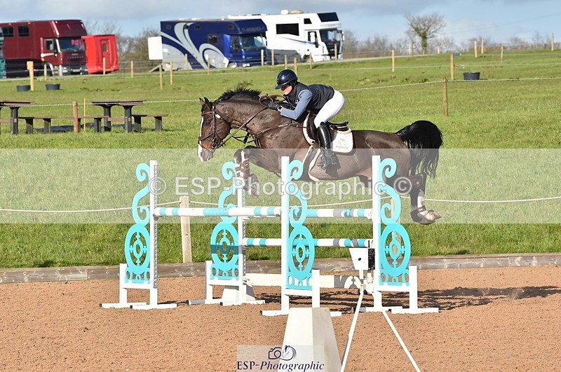 240306A-154938-01867 - Cls 5 Foxhunter and 1.20m Open