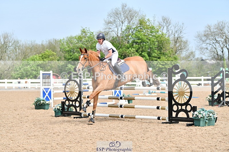 240511A-113127-12114 - Cls 29 1.05m National Am Quali