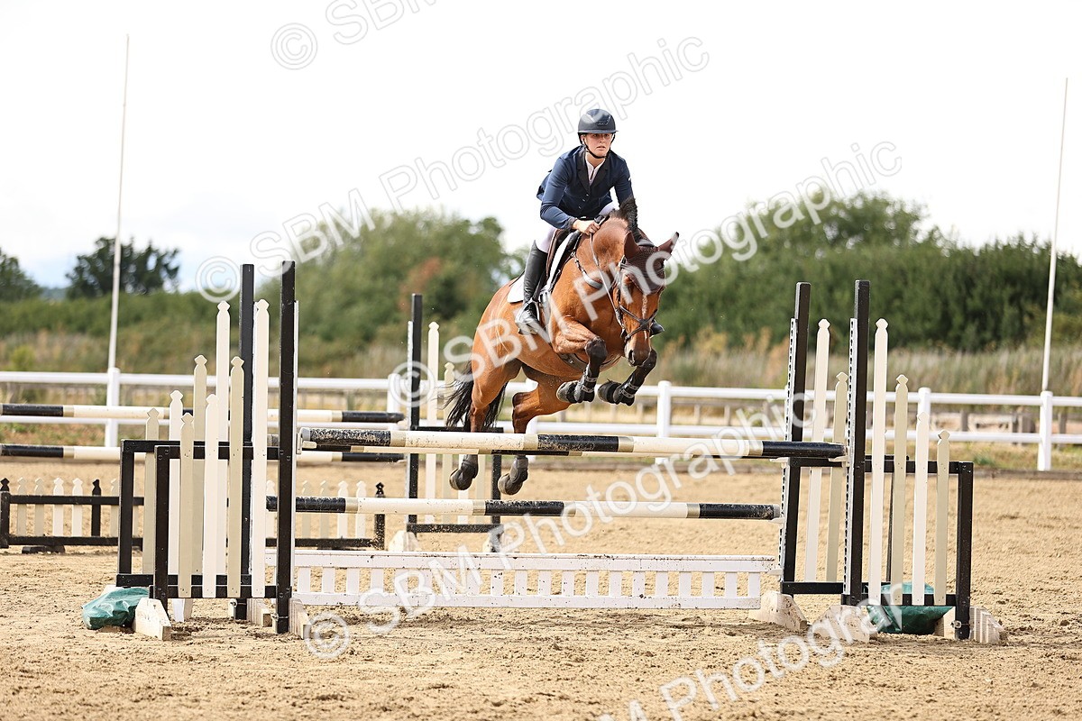 SBM_027049 - Class 13 - Senior Newcomers - 1.10m