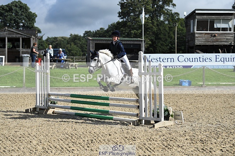 230820-100124-00115 - 70cm - Round 1