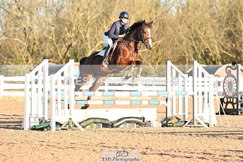 241208-093145-01515 - Cls 18 Bliss of London Novice Champ Q