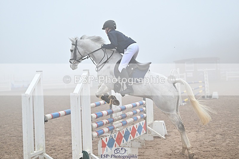 250208-123148-00600 - Cls 9 Pony Newcomers and 1m