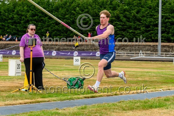 Sen25SAT-913854 - Field Male Set One