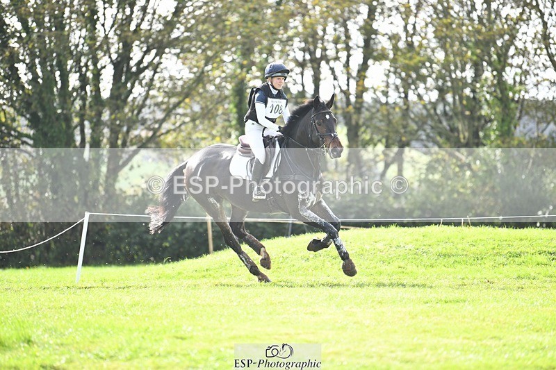 231020-135325-09594 - 108-BELGRAVE.IRENA-Lizzie.Scholefield-XC