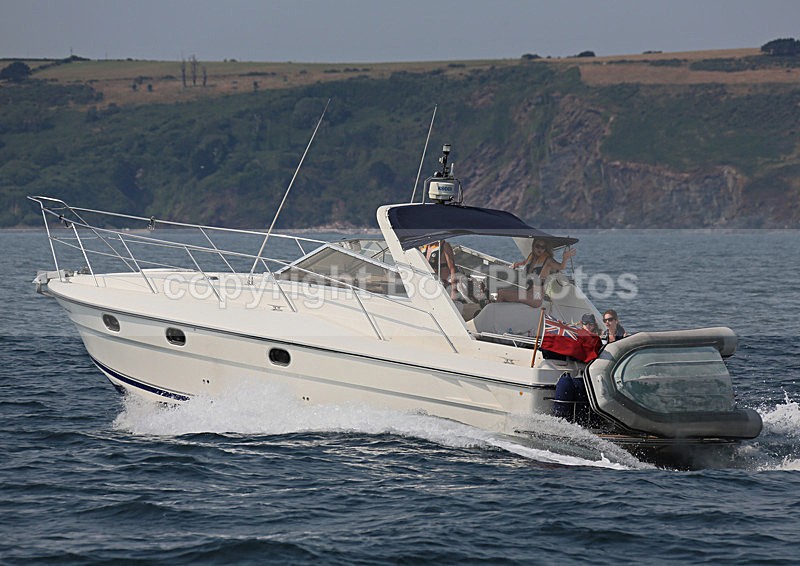 130717 ONE OPPORTUNITY WT7A3402 - Motorboats - Open