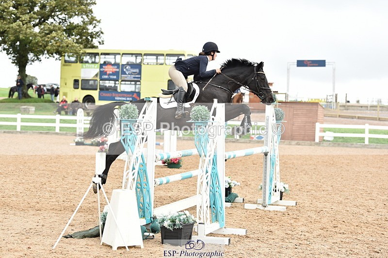 231013A-130712-01710 - Cls 3 1.05m Amateur Quali