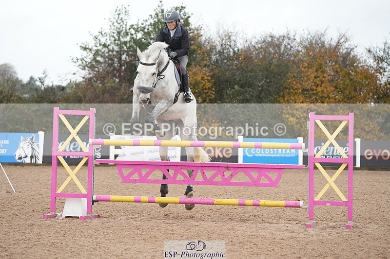 251107-131943-01124 - Cls 6 Foxhunter and 1.20m Open