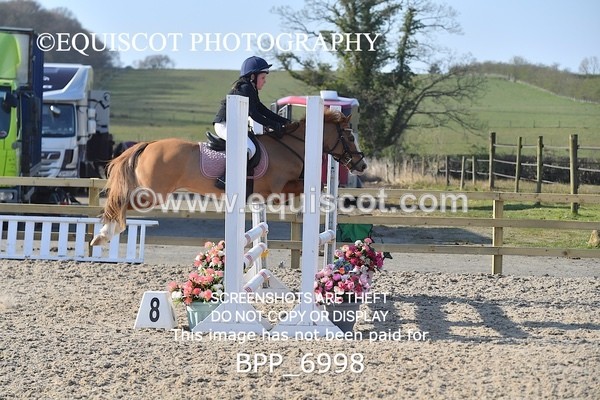 BPP_6998 - CLASS 17 SUN Stepping Stones 128/ 138cms Handicap