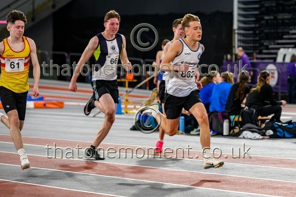 SenInd26-916675 - Track Male Set One