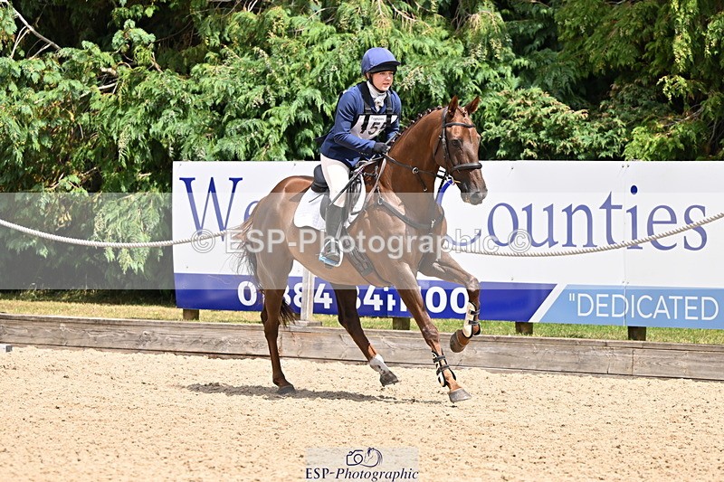 250802A-134526-03382 - D-155-Bethan.ODell-RED.VICO