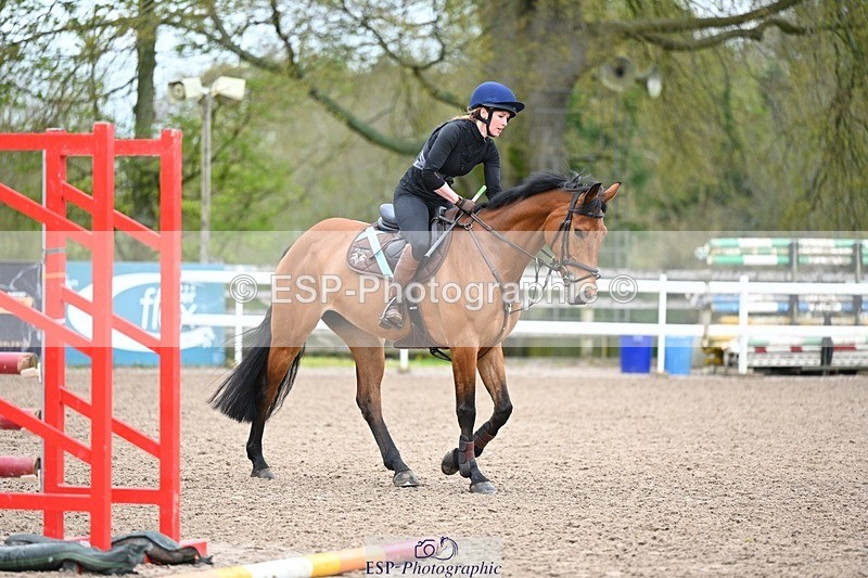 240411-113653-00281 - Group 6 SJ