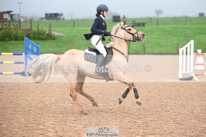 251115-132323-00785 - Cls 32+33 Springboard and Winter 138cm