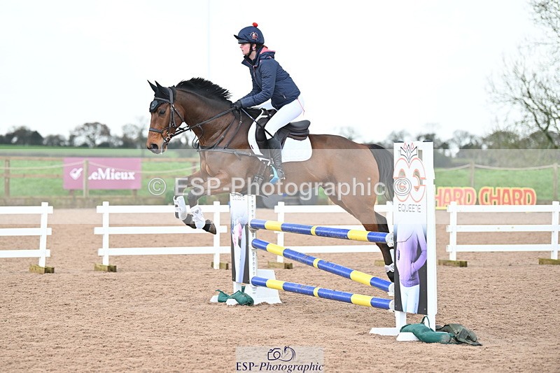 231203A-120247-01041 - Cls 18+19 Club and Schools 90cm