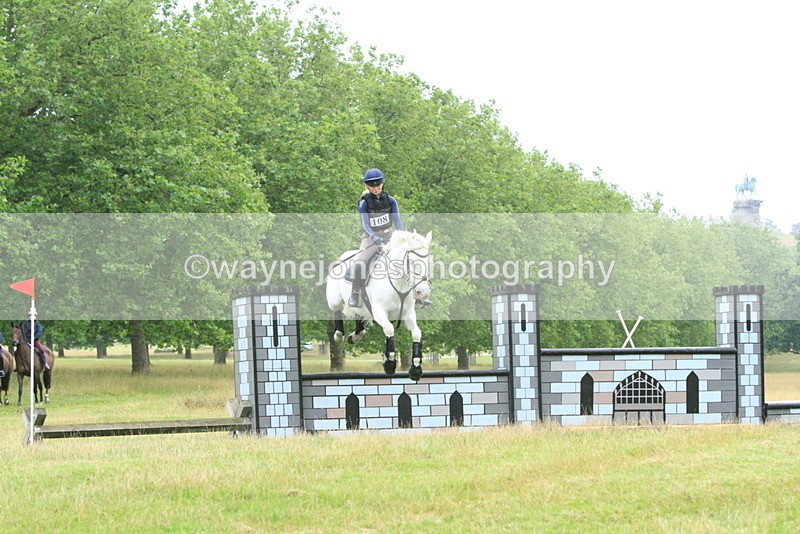 IMF_1489 - Time at Castle Jump 09:18 to 10:15