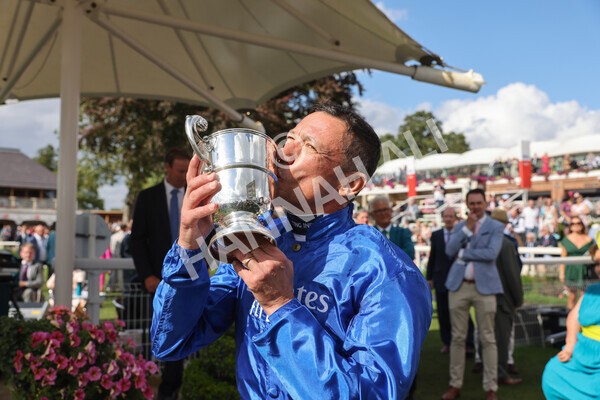 yr20082022r4-270 - Race 4 3.35pm Sky Bet Ebor