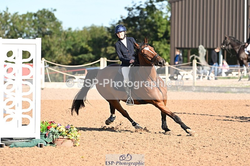 240913A-090958-03176 - Cls 13 Snr 1.05m & 1.10m Open