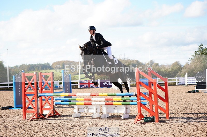 241027A-133704-03116 - SUN Cls 15-17 Children on Horses